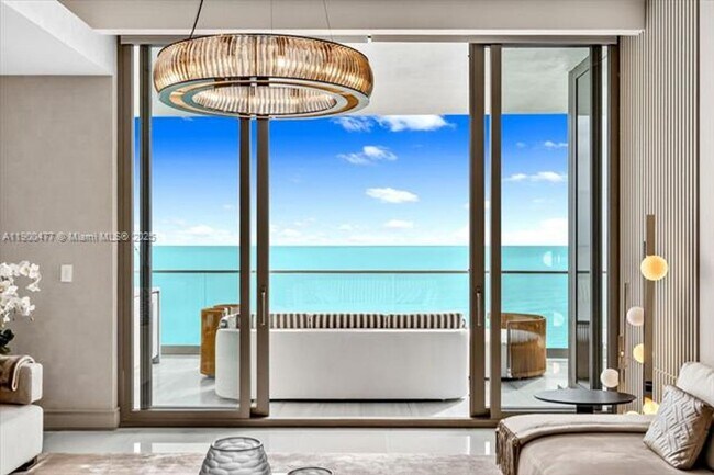 Building Photo - 17901 Collins Ave