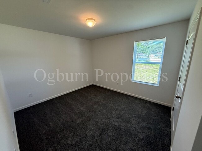 Building Photo - 5303 Becks Church Rd