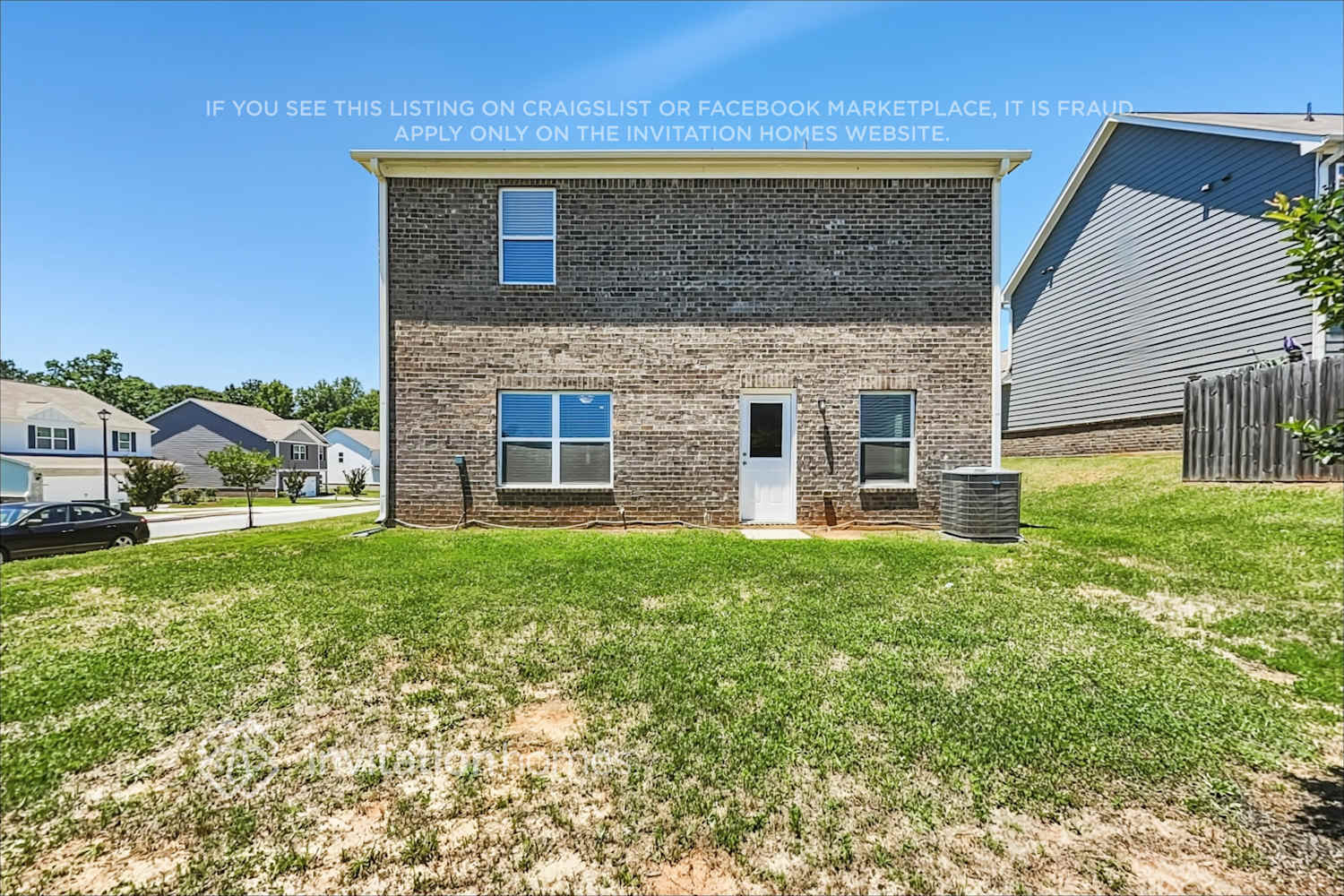 Building Photo - 439 Vermeer Ct