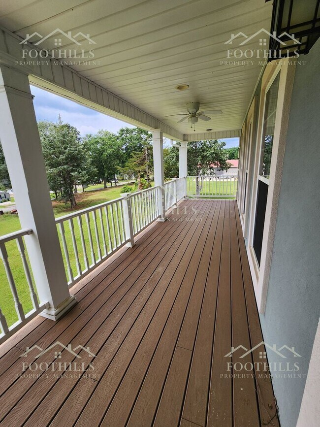 Building Photo - 128 Hudgins Lake Rd