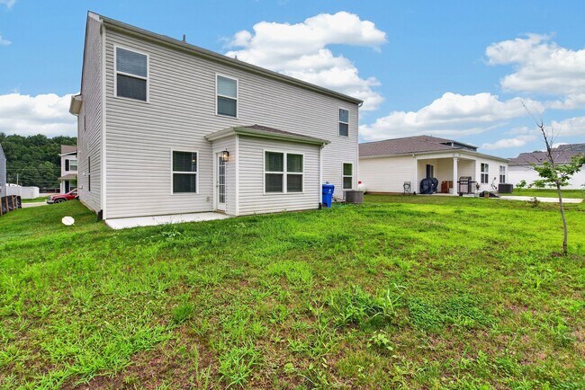 Building Photo - 136 S Blissful Mdws Dr