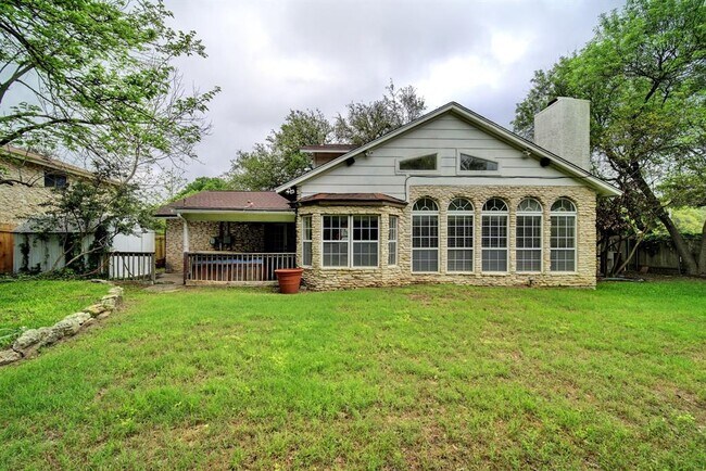 Building Photo - 10509 Doering Ln