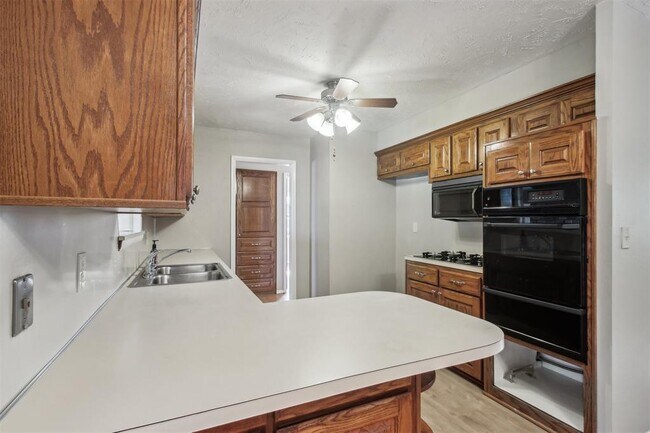 Building Photo - 309 Sherri Ln