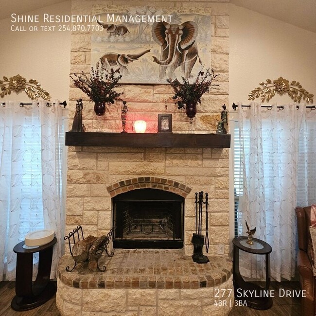 Building Photo - 277 Skyline Dr