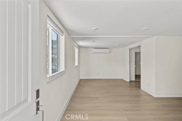 Building Photo - 411 S Kenneth Rd