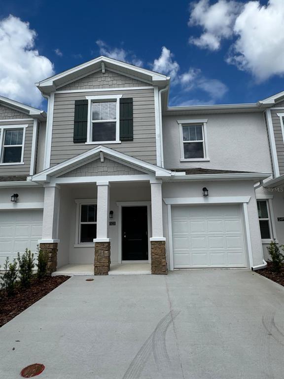Building Photo - 2503 Skyline Lp
