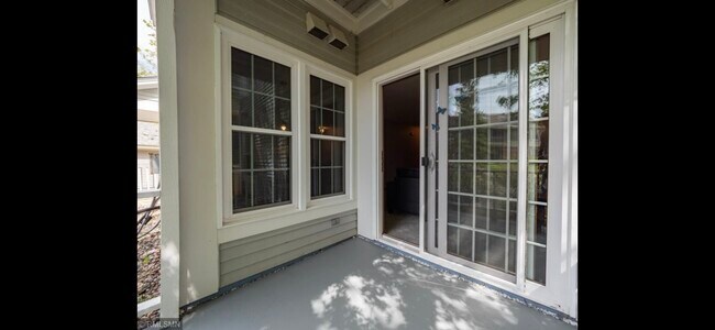 Walk out patio - 10918 Quebec Ave S