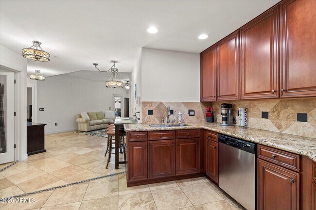 Building Photo - 5350 E Deer Valley Dr