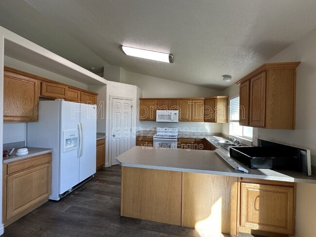 Building Photo - 3133 W 525 N