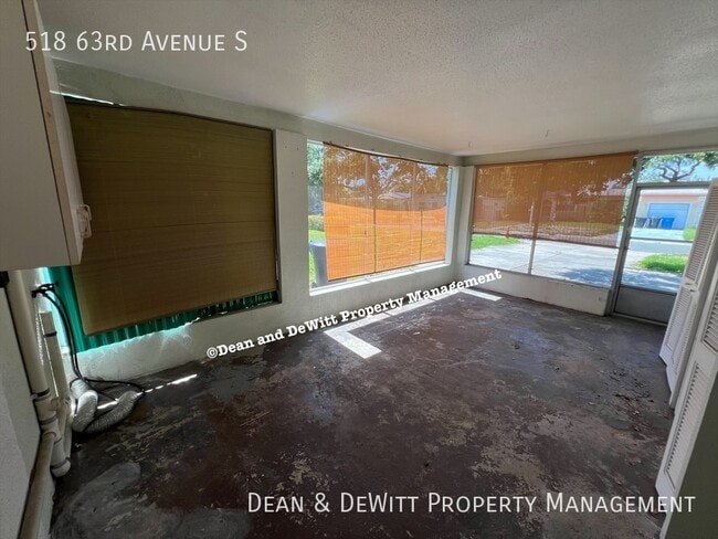Building Photo - 518 63rd Ave S