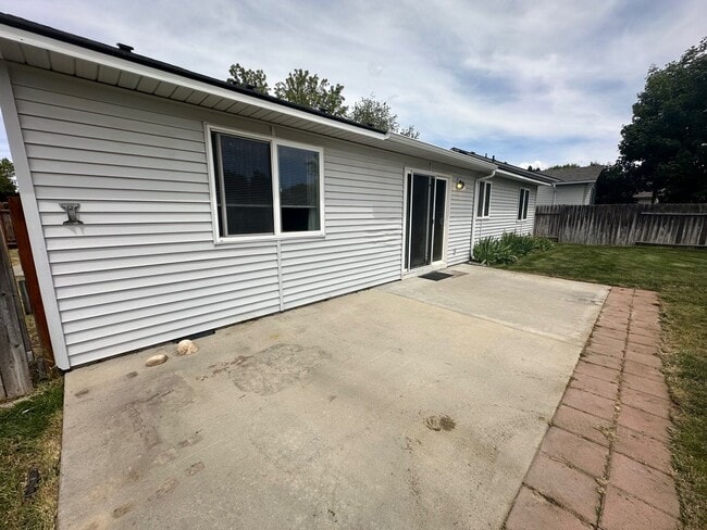 Building Photo - Single Story home in Central Boise available in July 2026!
