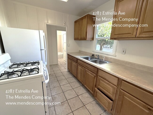 Building Photo - 4287 Estrella Ave