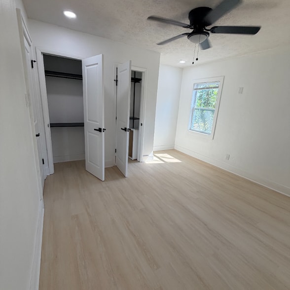 Building Photo - 1338 Sharon St NW