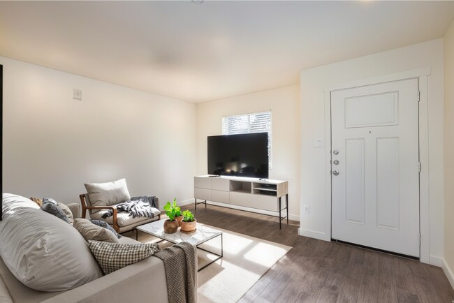 Building Photo - 21155 Gosling Rd