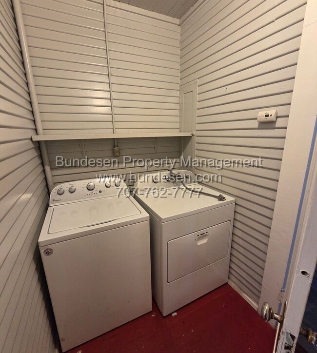 Building Photo - 126 Leland St