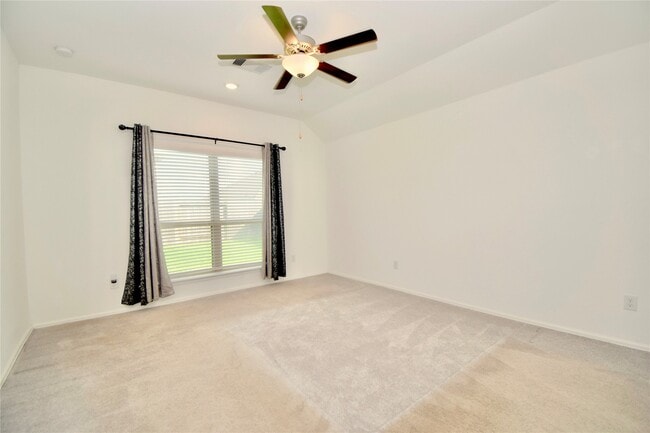 Building Photo - 3735 Rock Ledge Dr