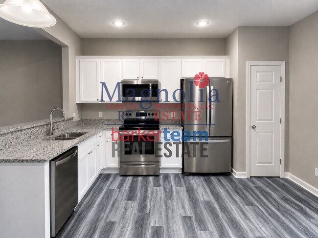 Building Photo - 3 Bedroom 2 Bathroom Home in Live Oak Subdivision - Richmond Hill