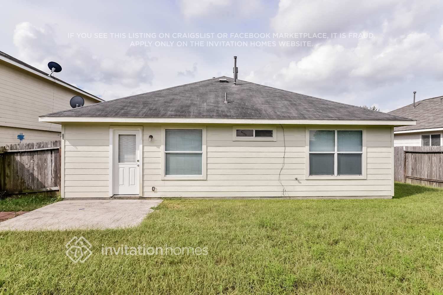 Building Photo - 22218 Doubletree Park Dr
