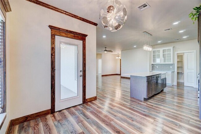 Building Photo - 4351 Whitetail Blvd