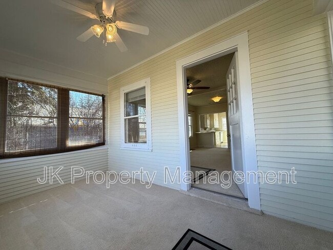 Building Photo - 2716 Central Ave