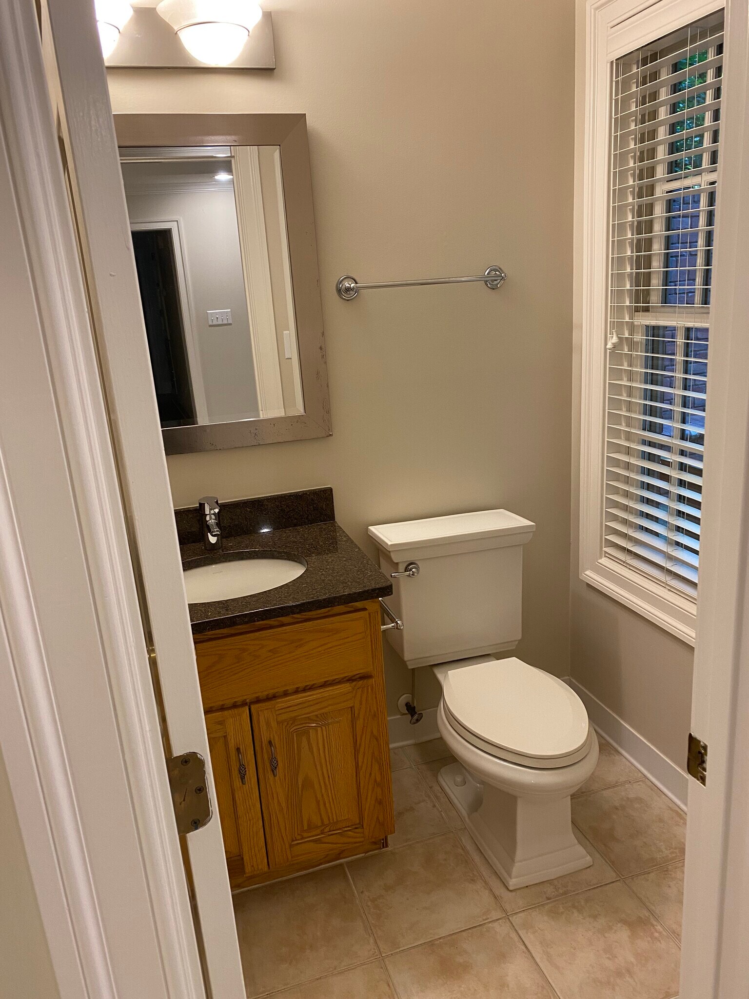 Building Photo - 125 Wild Iris Ln