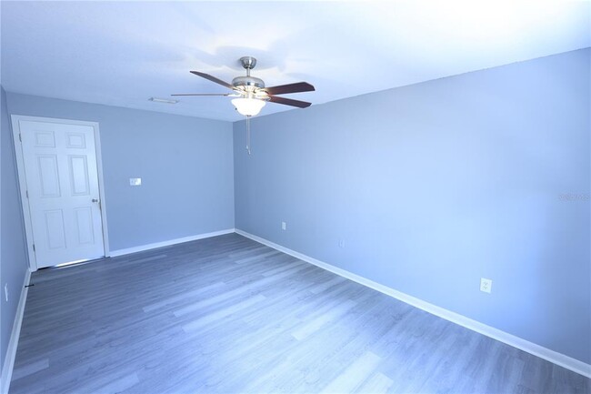 Building Photo - 7609 S Sherrill St
