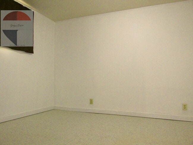 Building Photo - Charming 3Bed, 2Bath for Rent