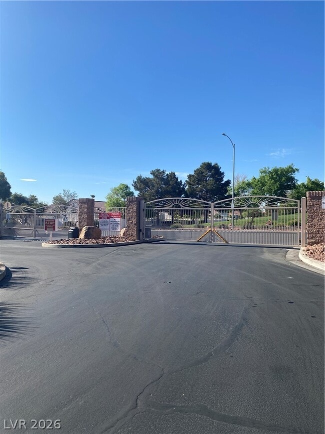 Building Photo - 6655 Majestic Pearl Pl