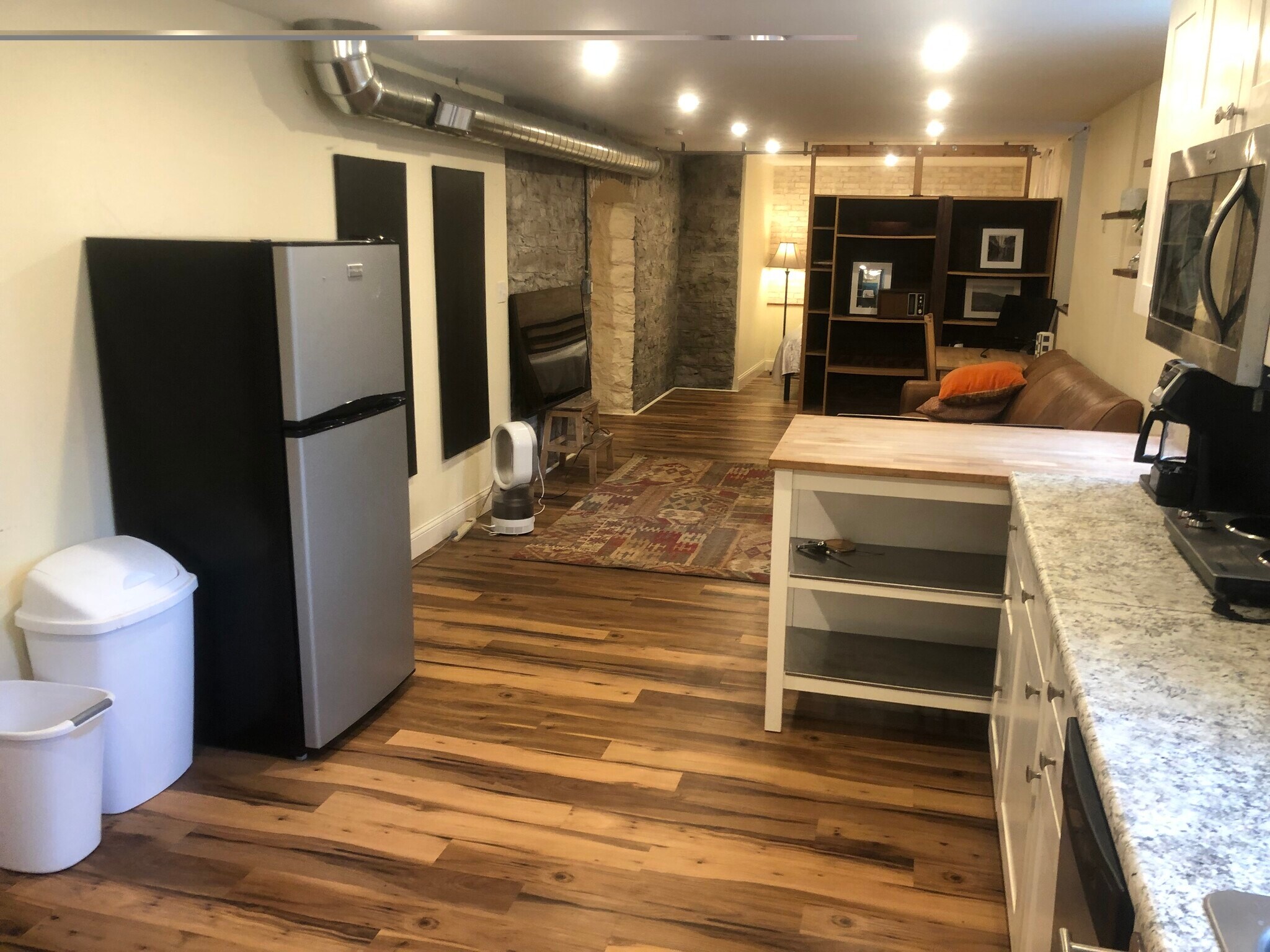 Building Photo - 2600 Colfax Ave S