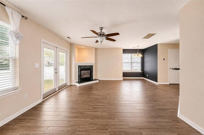 Building Photo - 105 Chardonnay Rd