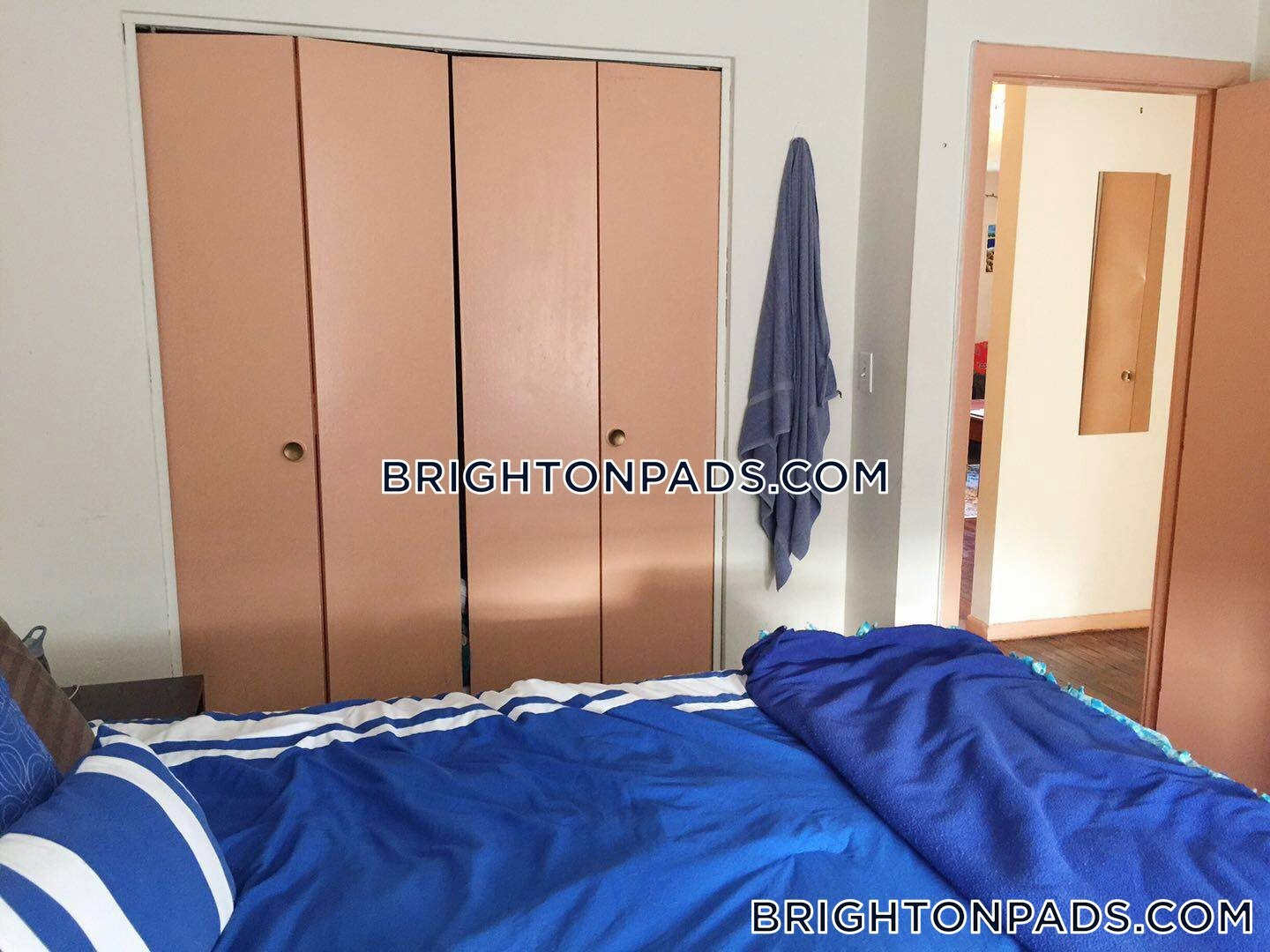 Building Photo - 15 Colborne Rd