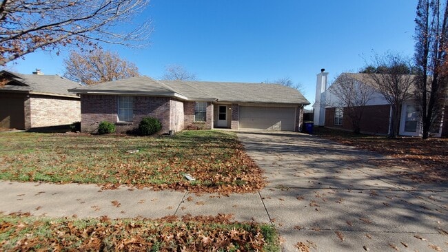 Building Photo - Ready to call home