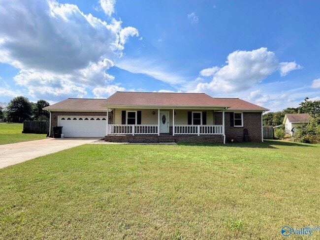 Building Photo - 112 Hazelwood Dr