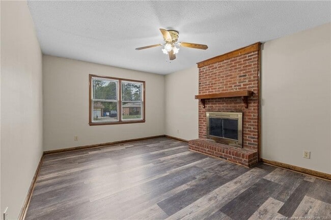 Building Photo - 6673 Vaughn Rd