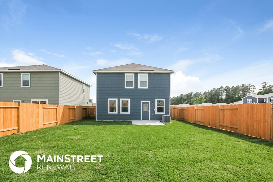 Building Photo - 25189 Dickens Dr