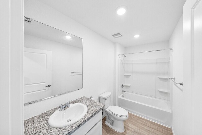 Building Photo - 4546 Glades Wy