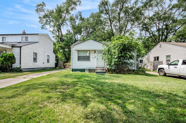 Primary Photo - 21415 Atlantic Ave