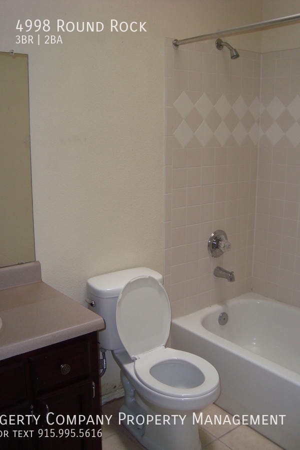Building Photo - 4998 Round Rock Dr