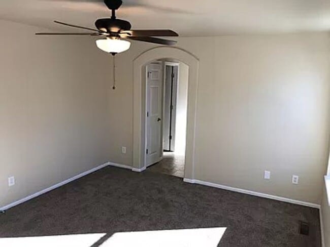 Building Photo - Amazing Home in Desirable District 20 – No...