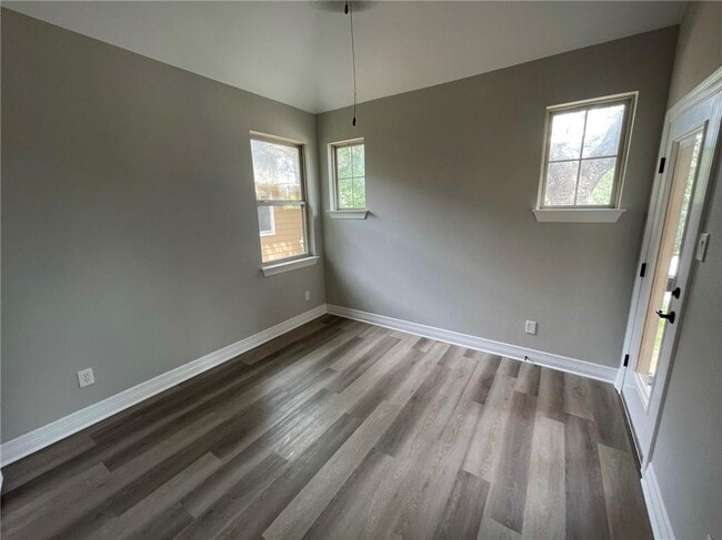 Building Photo - 4526 Merle Dr