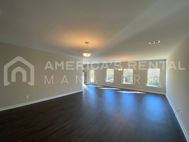 Building Photo - Home for Rent in Lincoln, AL.....Available...