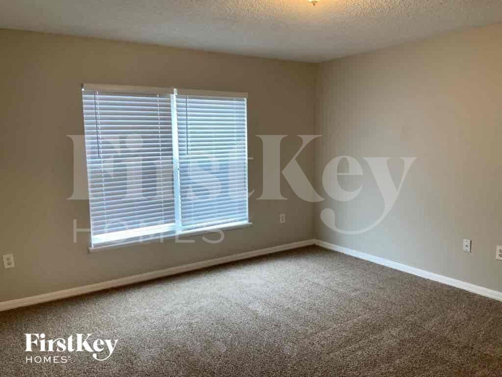 Building Photo - 618 Doe Cove Pl