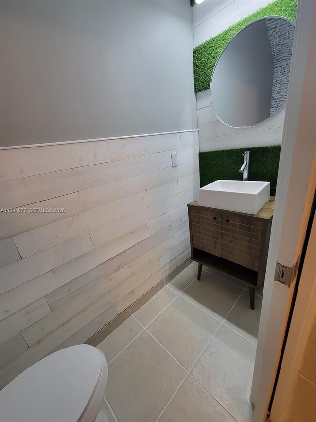 Building Photo - 2761 SW 82nd Ave