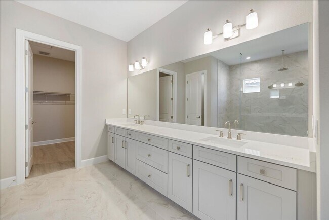 Building Photo - Marvelous BRAND NEW 3bd/3bth With Lake Views in Esplanade At Artisan Lakes In Palmetto!!!