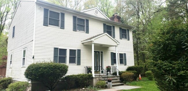 Building Photo - 455 Ridge Rd