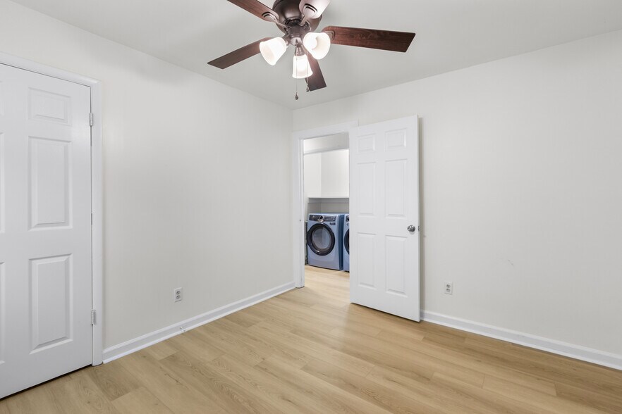 Building Photo - 203 Theodore Rd