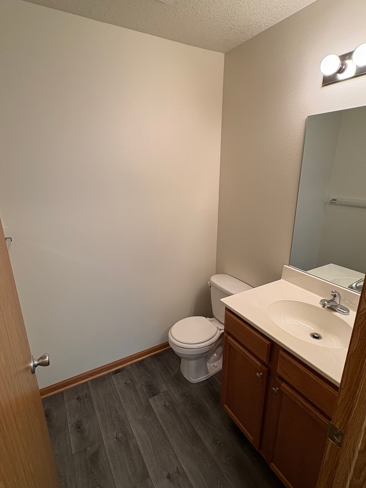 Building Photo - 1714 W Jester Park Dr