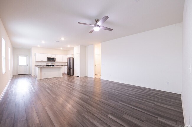 Building Photo - 14423 Bonito Loop