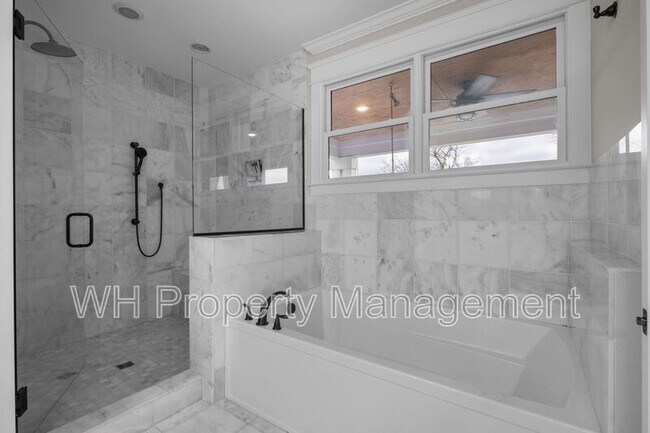 Building Photo - 311B 54th Ave N