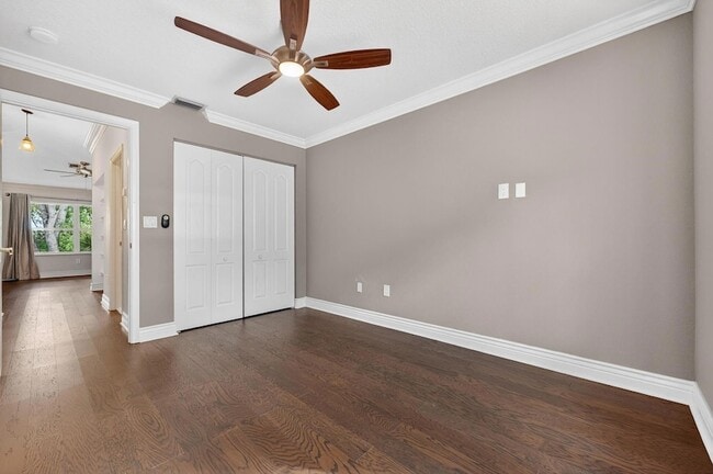 Building Photo - 6249 NW 78th Mnr